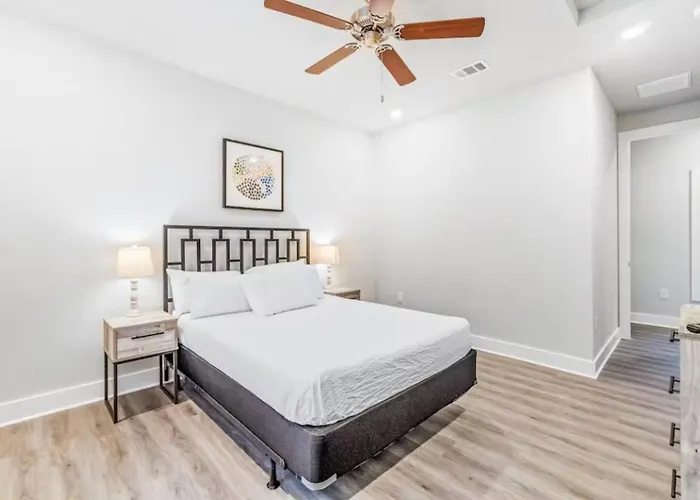 Searentity- Close To Downtown, Navy Base, And Wahoo Staduim * Pensacola