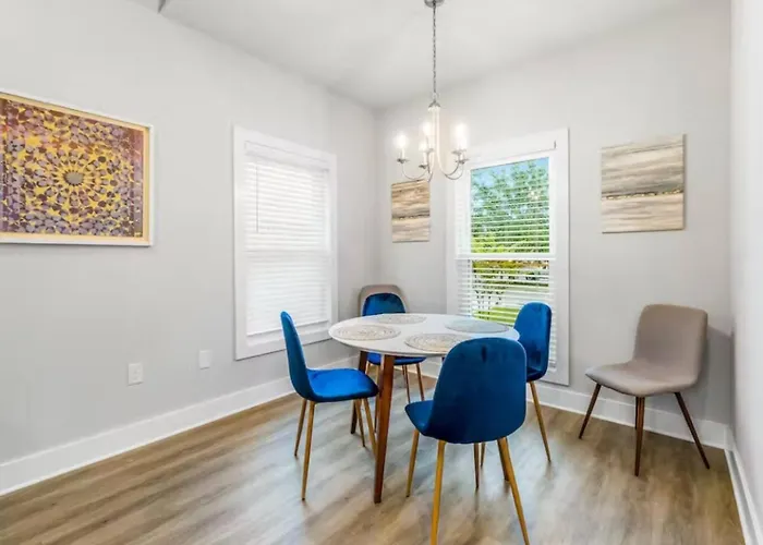 Searentity- Close To Downtown, Navy Base, And Wahoo Staduim