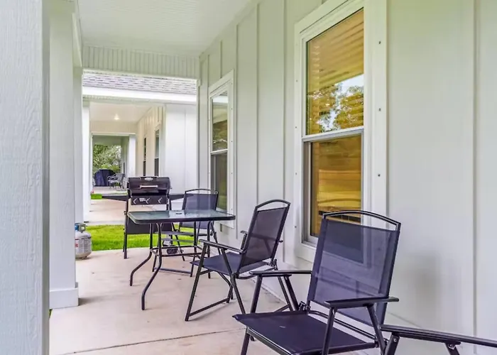 Holiday home Searentity- Close To Downtown, Navy Base, And Wahoo Staduim Pensacola